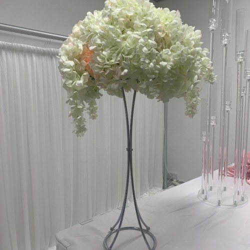 80cm Trumpet Shaped Metal Wedding Centerpiece Flower Stands - SILVER